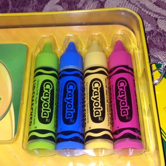 Crayola LipSmackers Set - Picture 2 of 6